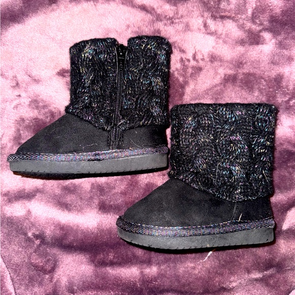 Jumping Beans Black Baby UGG Style Fall/Winter Boots Toddler 6T - Picture 1 of 8